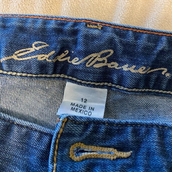 Eddie Bauer Curvy Bootcut Jeans - Picture 10 of 10